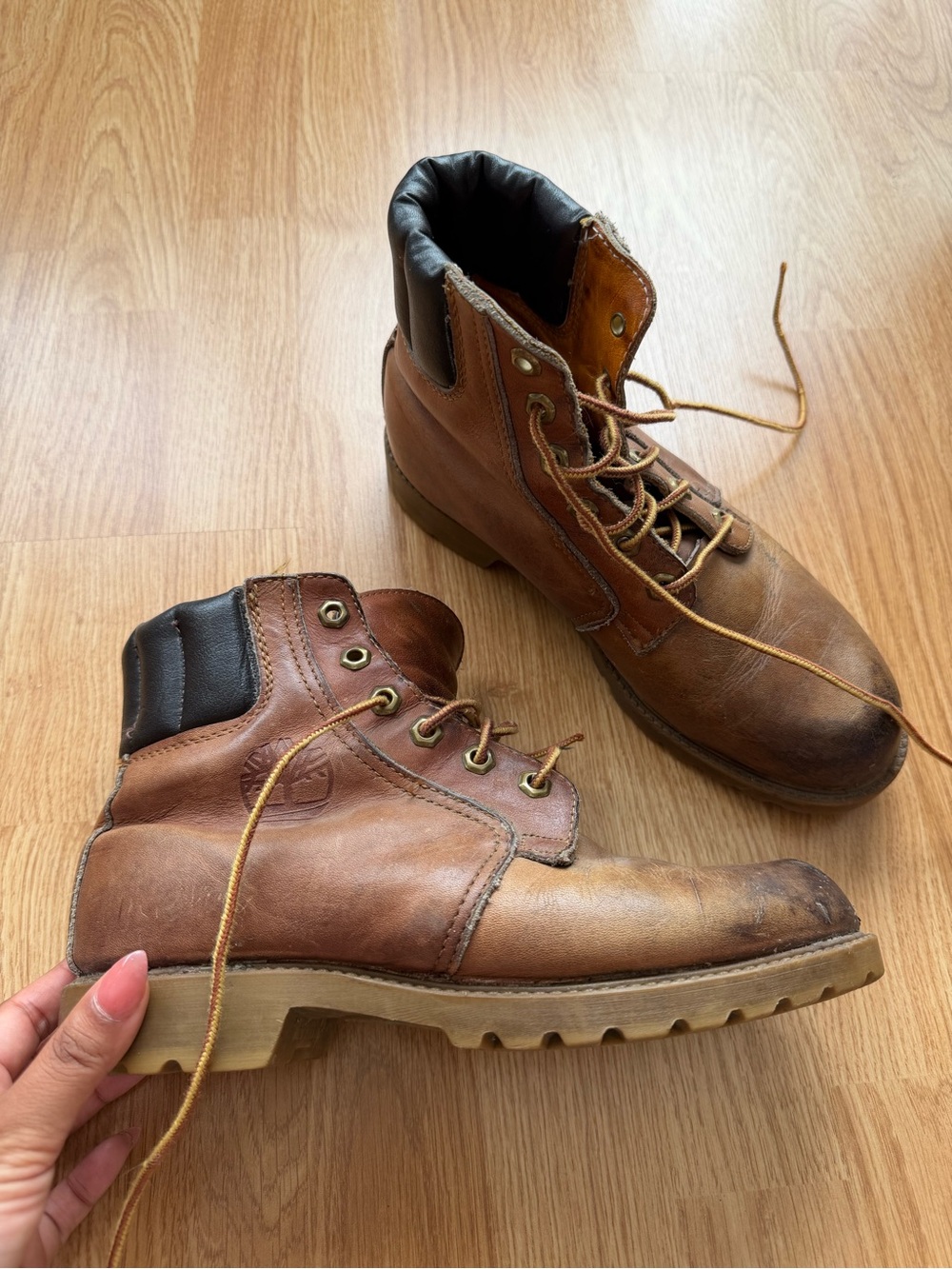 Timberland tan brown leather lace-up work boots